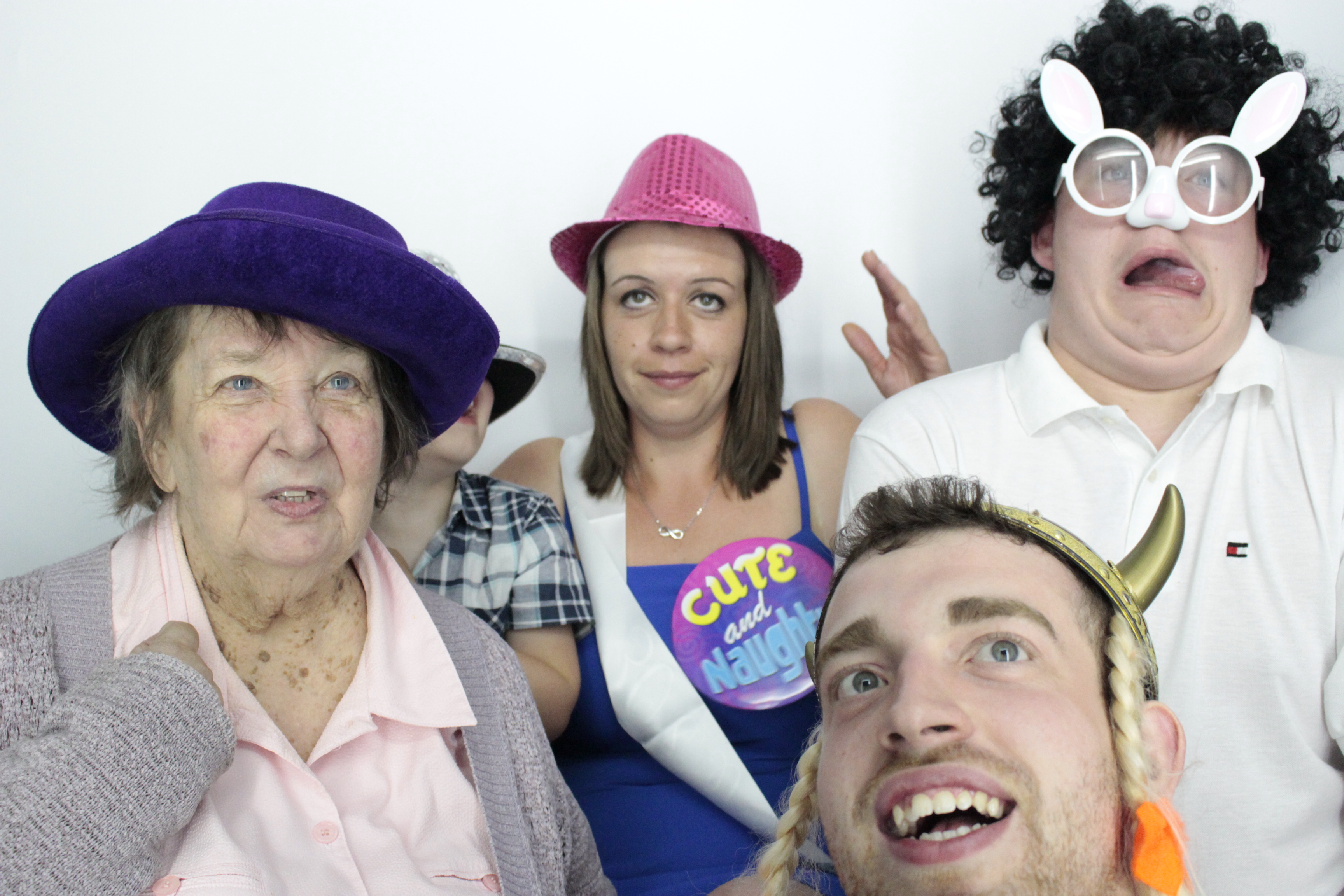 Kerry's 30th Birthday | View more photos from the event at gallery.myphotoboothexperience.co.uk/u/MyPhotoBoothExperienceLtd/Kerrys-30th-Birthday
